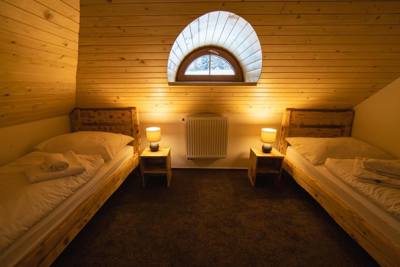 Hotel Bezrucova Skola Stare Hamry Zewnętrze zdjęcie