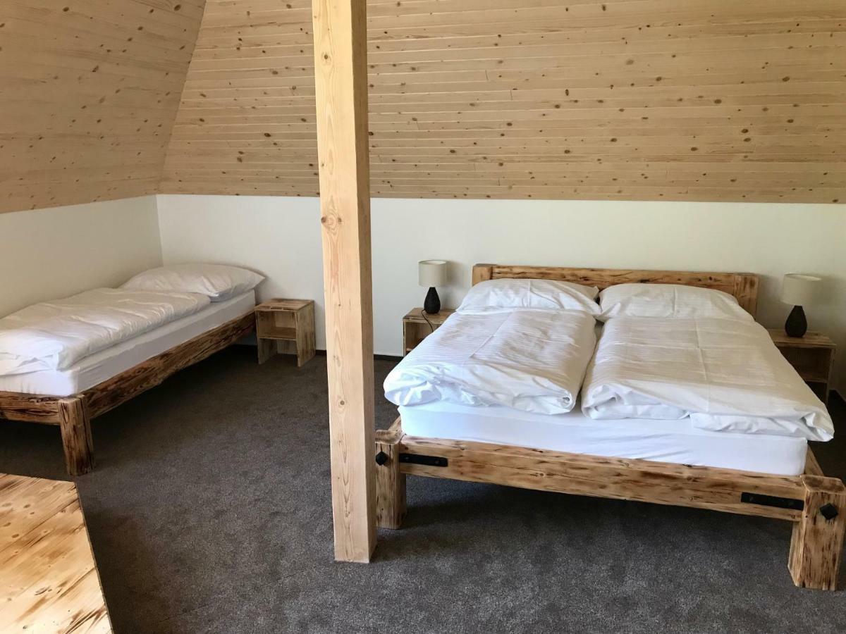 Hotel Bezrucova Skola Stare Hamry Zewnętrze zdjęcie