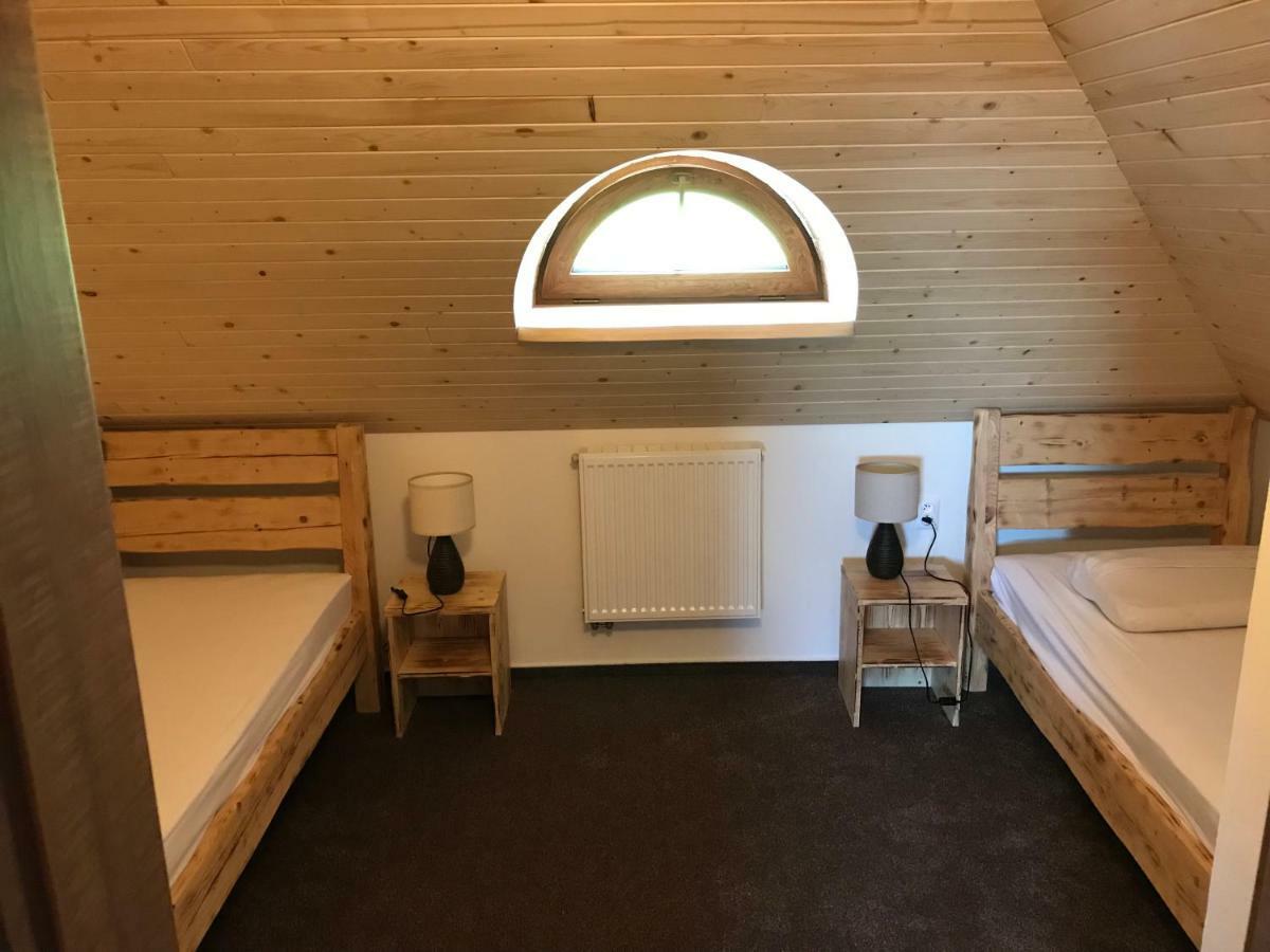 Hotel Bezrucova Skola Stare Hamry Zewnętrze zdjęcie